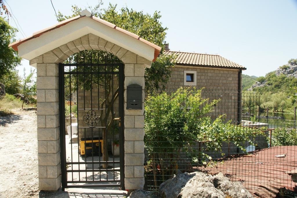 Paradise House Skadar Lake Villa Karuc Eksteriør billede